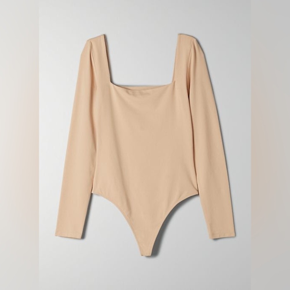 Babaton Contour Longsleeve Bodysuit in Warm Sand